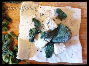 Blätterteigtaschen mit Spinat und Käse 3