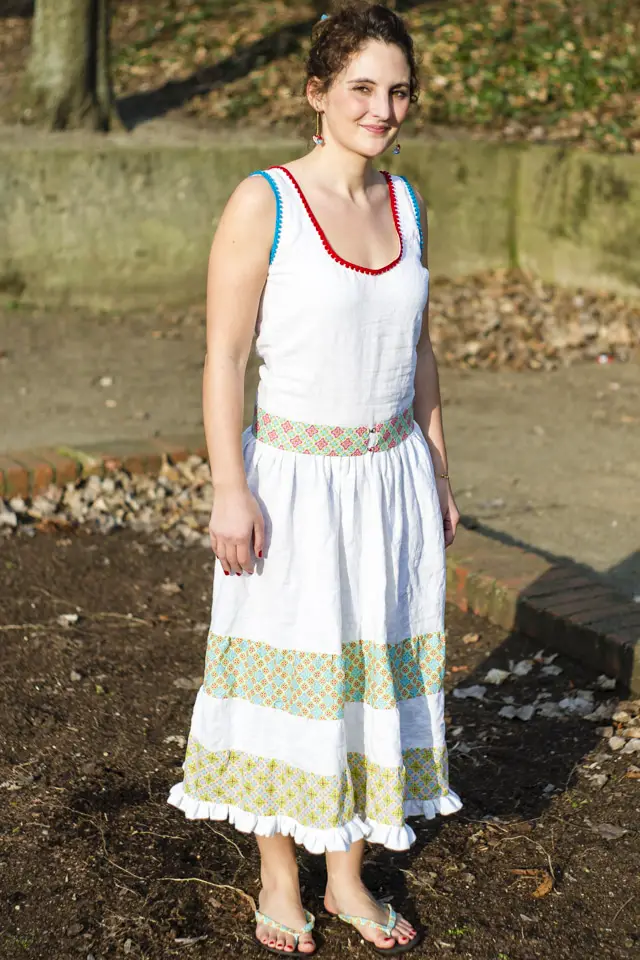 DIY - Einfaches Sommerkleid mit Stufenrock nähen
