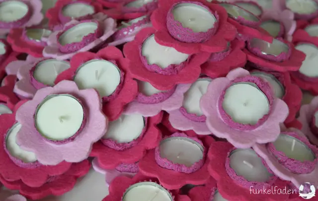 Frühlingsdeko - Kerzen aus rosa Filz