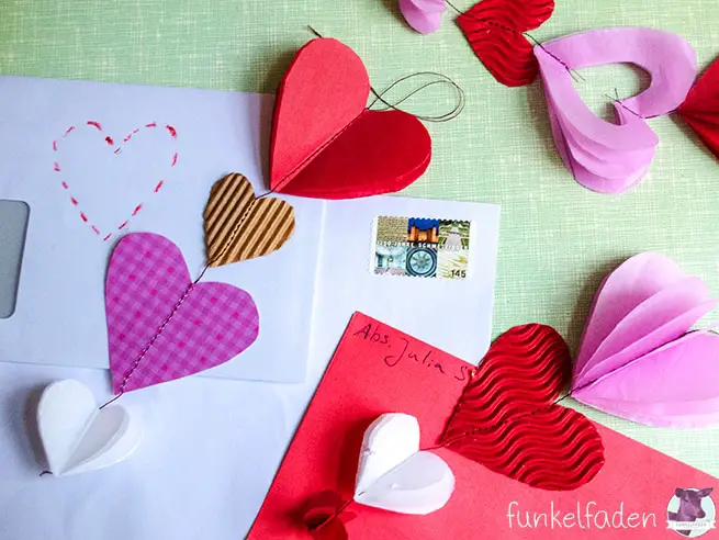 Herzen für den Valentinstag DIY Bastelidee