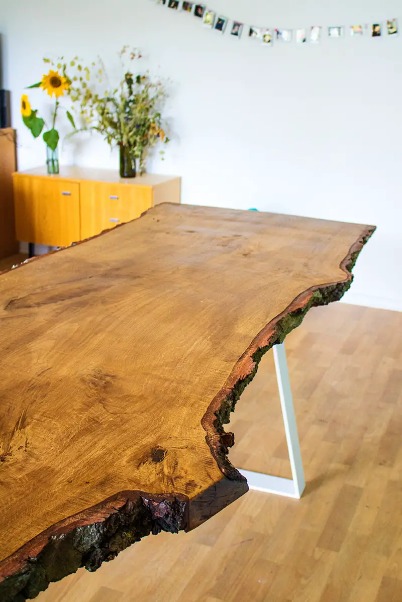 Anleitung - Designer Tisch mit massiver Tischplatte selber bauen DIY