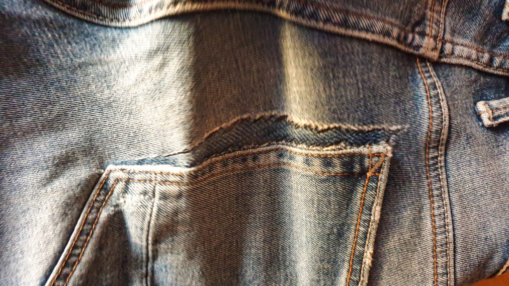 Jeans-Upcycling Mäppchen nähen mit Nähliebe Plotter