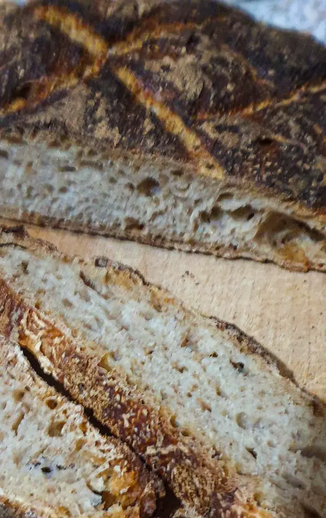 Anleitung einfach Sauerteig Brot backen